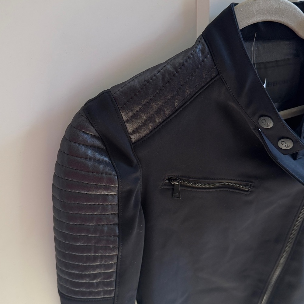 Carbon 38 La Brea small moto cropped asymmetrical black jacket never worn - Picture 3 of 9